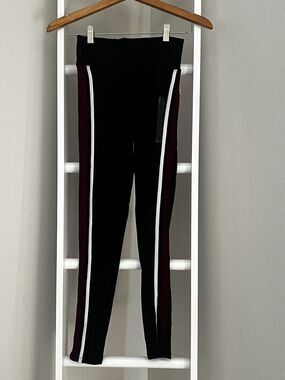 Planet Gold Knit Pants Leggings Girls M Black White Dark Red Stripe Soft NEW